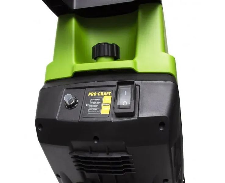 Электрический измельчитель веток Procraft PSL2400, 2400 Вт, ножевой механизм, удлинитель 10 м в комплекте PSL2400 фото